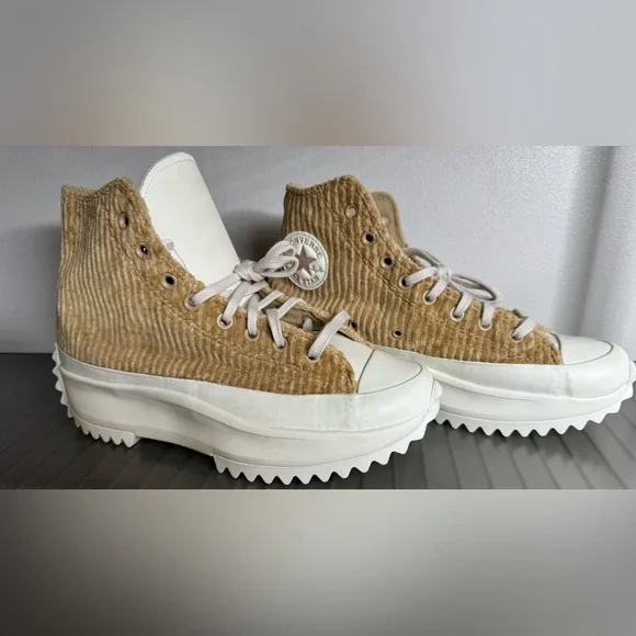 Converse run star hike platform sneakers chunky platform Corduroy High-Top NWOT - Picture 1 of 8